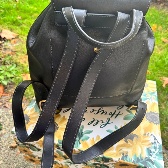 Coach Crosby 28 Backpack Black Leather - Picture 3 of 7